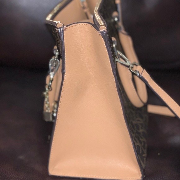 SOLD - Picture 4 of 7